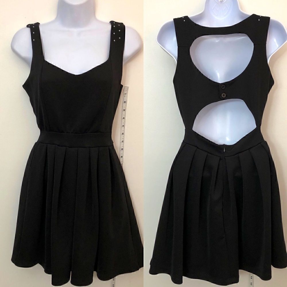 Size M Poof Couture Black Dress!!